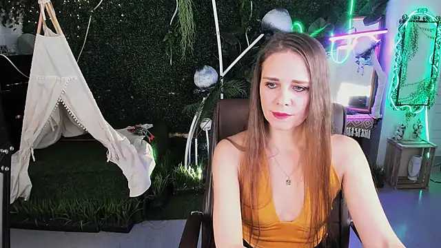 Snapshot of EmiliaBedy chatting on November 27, 2025, 9:10 am EmiliaBedy online show from November 27, 2025, 9:10 am