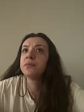 bunnythetailor online show from February 5, 2026, 2:13 pm