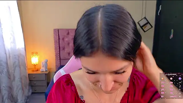 Snapshot of Sofii_cutee chatting on January 10, 2026, 12:33 pm Sofii cutee online show from January 10, 2026, 12:33 pm