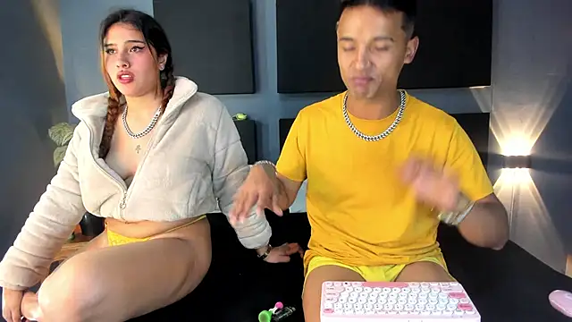 Nikki and Mayk online show from September 30, 2025, 2:50 am