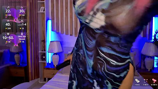 AylaPearl online show from October 13, 2025, 7:15 pm