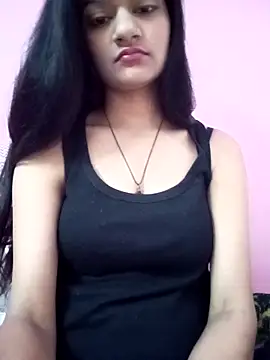 Snapshot of Tanu-00 chatting on October 19, 2025, 3:31 am Tanu-00 online show from October 19, 2025, 3:31 am