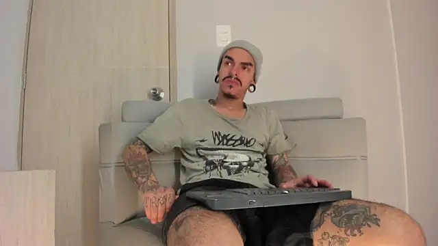 kaletattoo online show from December 21, 2025, 1:24 pm