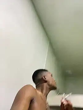 Snapshot of kenner_jacksom chatting on February 21, 2025, 6:07 am kenner jacksom online show from February 21, 2025, 6:07 am