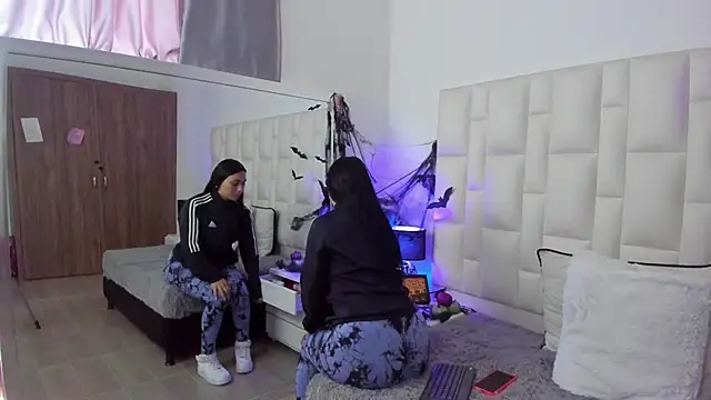 Ariana rouse online show from October 29, 2025, 4:06 pm