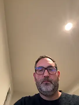 harrychest online show from March 12, 2026, 2:43 pm