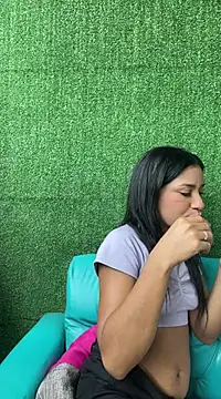 Snapshot of HeatherCobs chatting on March 20, 2025, 7:35 pm HeatherCobs online show from March 20, 2025, 7:35 pm