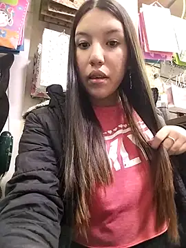 samathasexx online show from March 6, 2025, 9:53 pm