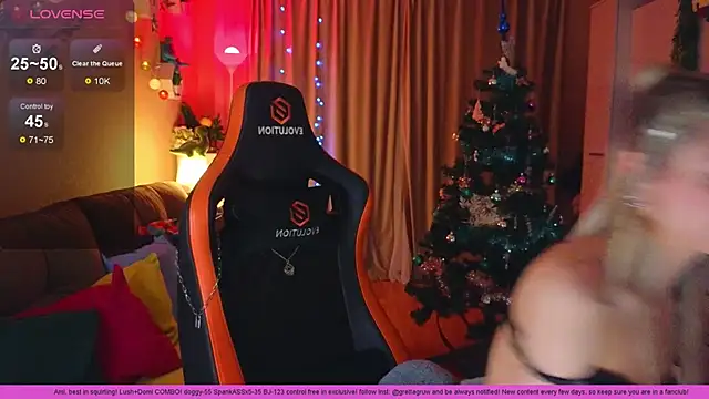 Snapshot of deathmistress chatting on February 1, 2026, 8:51 pm deathmistress online show from February 1, 2026, 8:51 pm