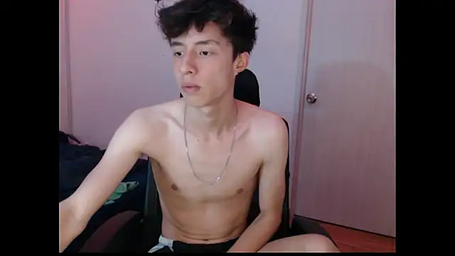 Juanmres online show from October 31, 2025, 11:11 pm