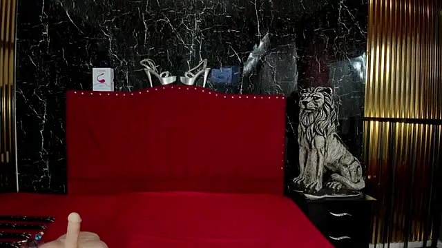 Snapshot of _nicolesweet chatting on April 11, 2026, 7:50 pm nicolesweet online show from April 11, 2026, 7:50 pm