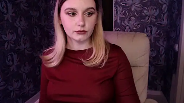 Snapshot of Freya_Celestial chatting on February 20, 2026, 2:19 pm Freya Celestial online show from February 20, 2026, 2:19 pm