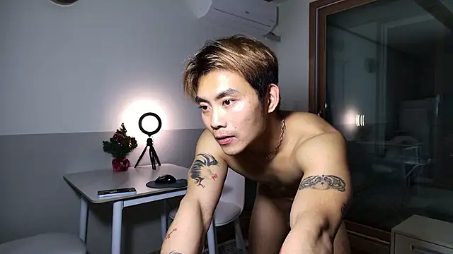 Snapshot of Doh728 chatting on January 12, 2026, 2:57 pm Doh728 online show from January 12, 2026, 2:57 pm