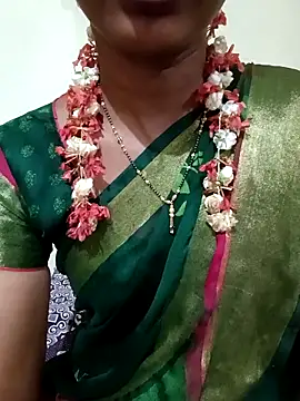 Snapshot of TeluguammayiMahi chatting on May 15, 2026, 11:03 pm TeluguammayiMahi online show from May 15, 2026, 11:03 pm