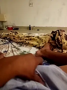 Moreno-32- online show from February 26, 2026, 2:33 am