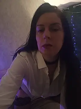 Snapshot of JacquelineElle chatting on October 15, 2025, 5:10 pm JacquelineElle online show from October 15, 2025, 5:10 pm