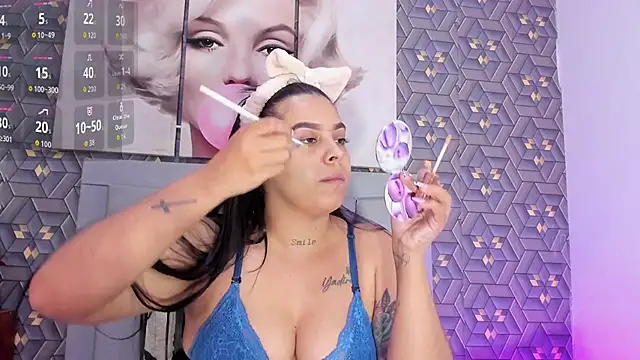 Snapshot of Emily_rivera78 chatting on November 28, 2025, 4:12 am Emily rivera78 online show from November 28, 2025, 4:12 am