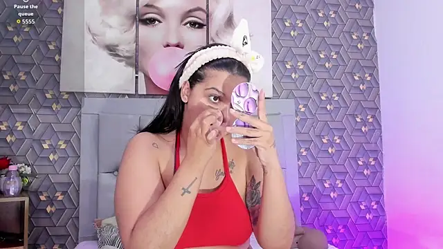 Snapshot of Emily_rivera78 chatting on November 15, 2025, 4:27 am Emily rivera78 online show from November 15, 2025, 4:27 am