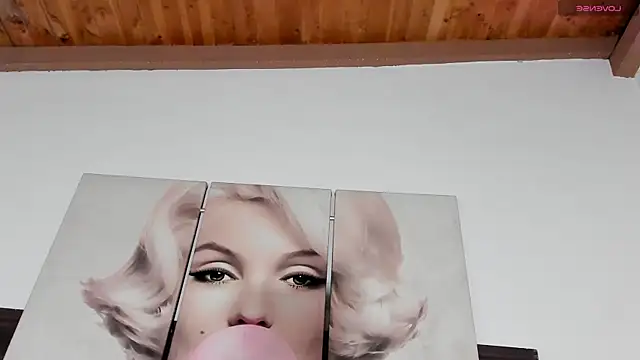 Snapshot of Emily_rivera78 chatting on October 4, 2025, 7:32 am Emily rivera78 online show from October 4, 2025, 7:32 am