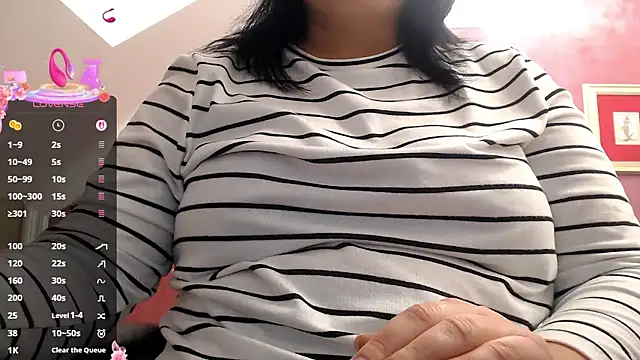 Snapshot of Wetandnaughtyxx chatting on January 11, 2026, 8:54 am Wetandnaughtyxx online show from January 11, 2026, 8:54 am
