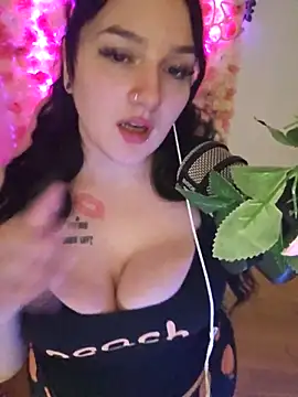 Snapshot of Jinyxx3 chatting on March 6, 2025, 8:52 am Jinyxx3 online show from March 6, 2025, 8:52 am