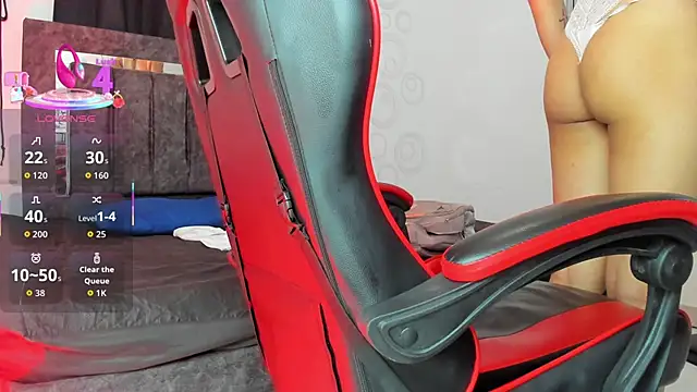 Snapshot of Nicol_TransGirl chatting on November 26, 2025, 4:12 am Nicol TransGirl online show from November 26, 2025, 4:12 am