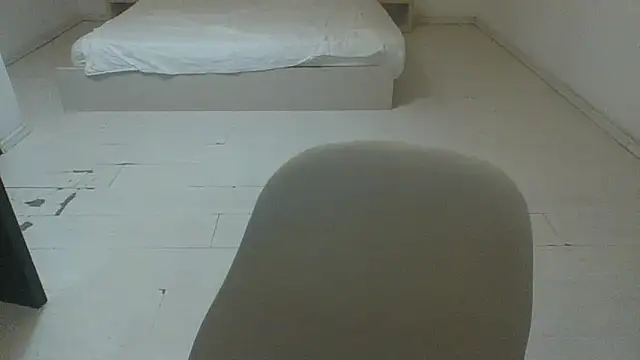 Snapshot of Robexxmia chatting on September 14, 2025, 6:52 pm Robexxmia online show from September 14, 2025, 6:52 pm