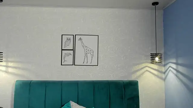 ninna curly online show from February 21, 2026, 3:19 am