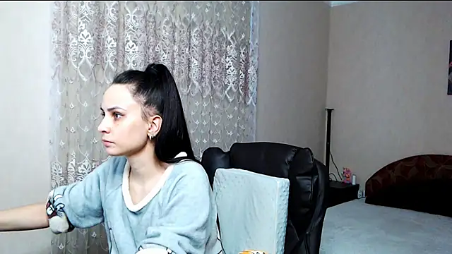 Snapshot of Kriss_brunette_5 chatting on March 26, 2026, 3:10 pm Kriss brunette 5 online show from March 26, 2026, 3:10 pm