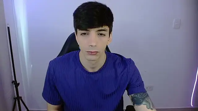 H3ll B0I online show from February 17, 2026, 3:42 pm