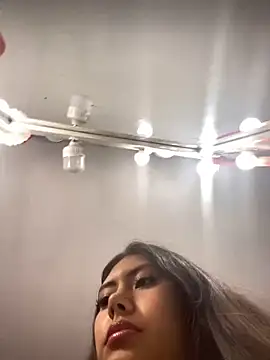 Snapshot of Dulce-Miranda chatting on January 31, 2025, 3:30 am Dulce-Miranda online show from January 31, 2025, 3:30 am