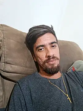 thallespessoa online show from October 13, 2025, 11:27 pm