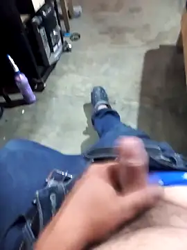 Snapshot of Dj89rrlc chatting on October 29, 2025, 8:08 pm Dj89rrlc online show from October 29, 2025, 8:08 pm