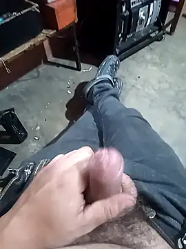 Snapshot of Dj89rrlc chatting on September 20, 2025, 1:43 am Dj89rrlc online show from September 20, 2025, 1:43 am