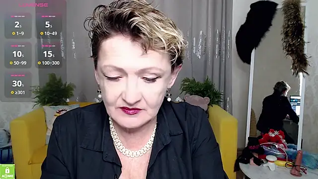 SexyGrandma  online show from February 26, 2026, 6:02 am