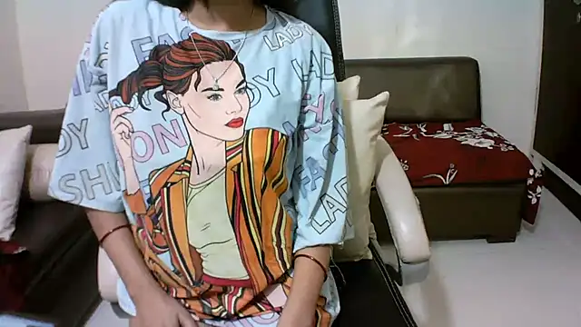 Snapshot of kajal__bhabhi_ chatting on April 25, 2026, 4:37 pm kajal bhabhi online show from April 25, 2026, 4:37 pm