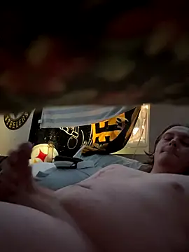 Snapshot of Seanoofss12 chatting on October 17, 2025, 9:16 pm Seanoofss12 online show from October 17, 2025, 9:16 pm