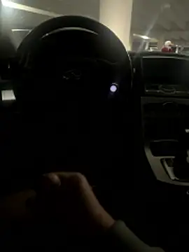 Snapshot of Seanoofss12 chatting on January 8, 2026, 2:01 pm Seanoofss12 online show from January 8, 2026, 2:01 pm