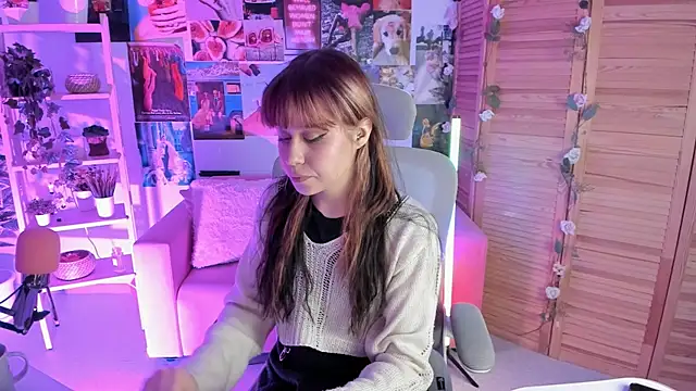 MisaPage online show from March 3, 2025, 5:52 pm