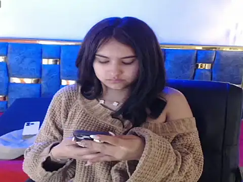 Snapshot of emily_fox_3 chatting on September 19, 2025, 3:21 am emily fox 3 online show from September 19, 2025, 3:21 am