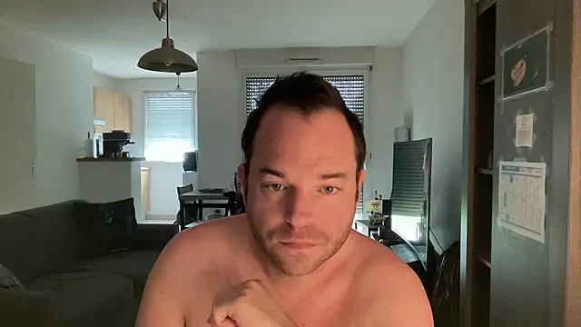 Snapshot of Funnyjul31 chatting on February 16, 2026, 10:14 am Funnyjul31 online show from February 16, 2026, 10:14 am