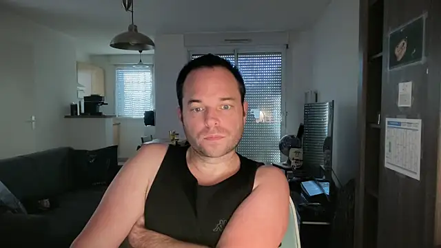 Snapshot of Funnyjul31 chatting on February 7, 2026, 2:58 pm Funnyjul31 online show from February 7, 2026, 2:58 pm