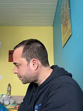 Snapshot of Funnyjul31 chatting on January 11, 2026, 3:41 pm Funnyjul31 online show from January 11, 2026, 3:41 pm