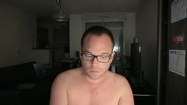 Funnyjul31 online show from October 22, 2025, 6:51 pm