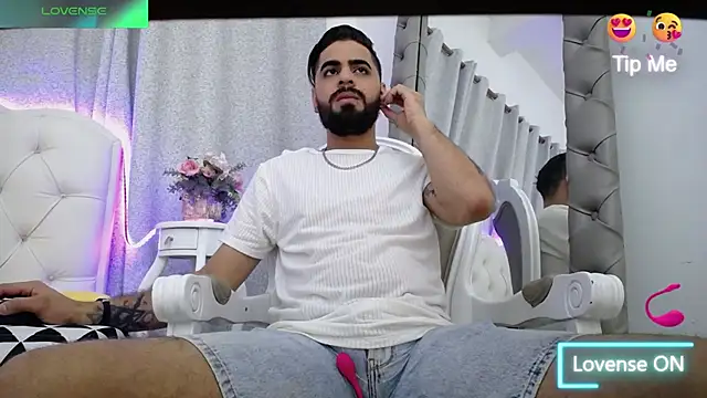 Snapshot of jesus_falcon10 chatting on February 7, 2025, 4:27 am jesus falcon10 online show from February 7, 2025, 4:27 am