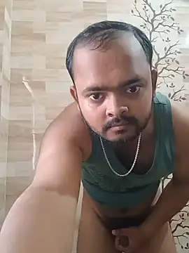 guavam65 online show from May 28, 2026, 8:33 am
