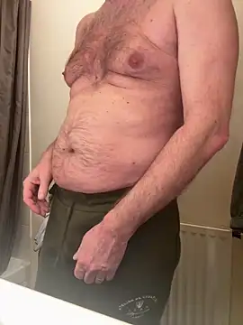 Snapshot of vincent1522 chatting on March 31, 2026, 6:15 am vincent1522 online show from March 31, 2026, 6:15 am