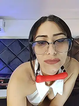 Snapshot of PamelaaPonce chatting on July 24, 2026, 4:14 pm PamelaaPonce online show from July 24, 2026, 4:14 pm