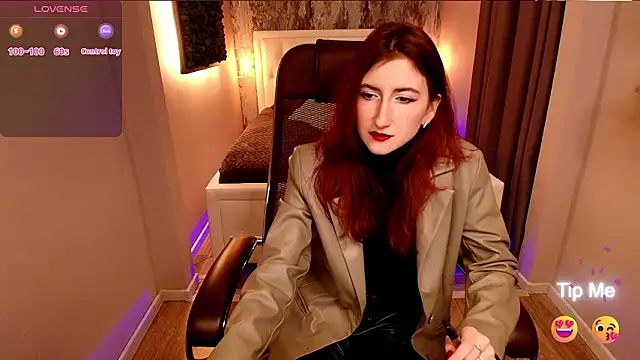 Violet Moreau online show from February 6, 2026, 9:55 pm