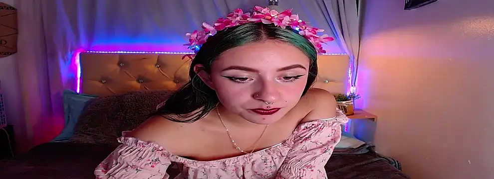 Snapshot of melodygirl__ chatting on January 31, 2025, 11:13 pm melodygirl online show from January 31, 2025, 11:13 pm